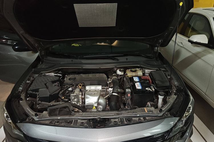 Used Chevrolet Monza 2022 Light Hybrid RS 330T Automatic Comfort Edition Engine Bay