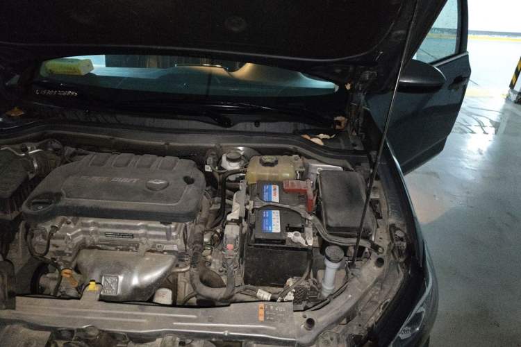 Used Chevrolet Monza 2022 320 Automatic Enjoyment Edition Engine Bay Left