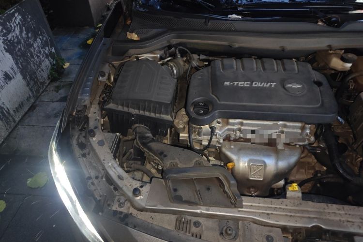 Used Chevrolet Monza 2022 320 Automatic Enjoyment Sunroof Version Engine Bay Right