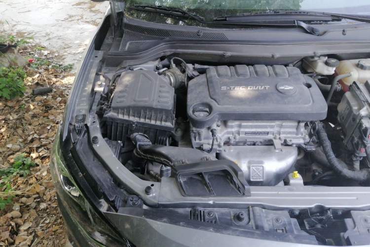 Used Chevrolet Monza 2022 320 Automatic Enjoyment Sunroof Version Engine Bay Right