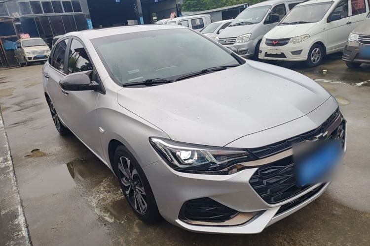 Used Chevrolet Monza 2022 Light Hybrid RS 330T Automatic Comfort Edition Front Right 45 Deg