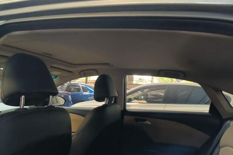 Used Chevrolet Monza 2022 320 Automatic Enjoyment Sunroof Version Headliner
