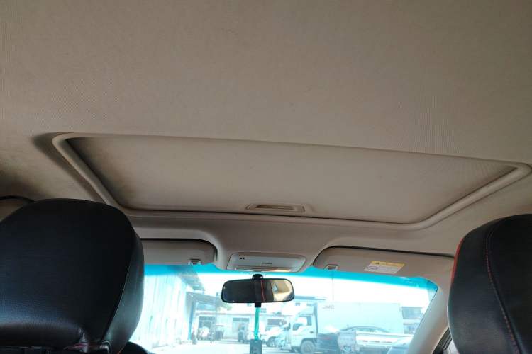Used Chevrolet Monza 2022 320 Automatic Enjoyment Sunroof Version Headliner