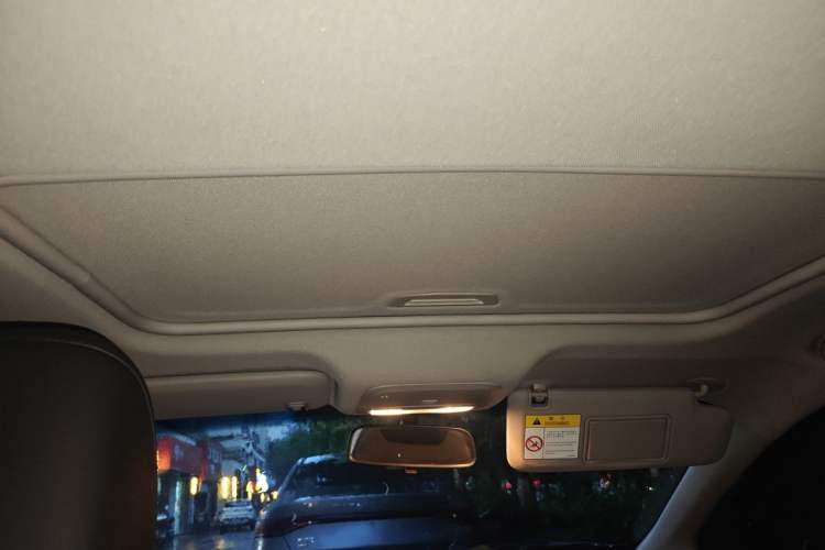 Used Chevrolet Monza 2022 320 Automatic Enjoyment Sunroof Version Headliner
