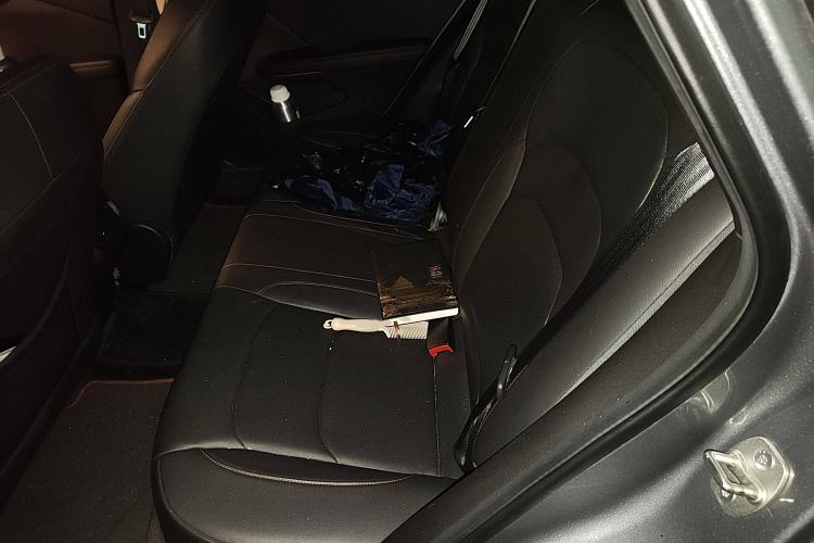 Used Chevrolet Monza 2022 Light Hybrid RS 330T Automatic Comfort Edition Interior 4