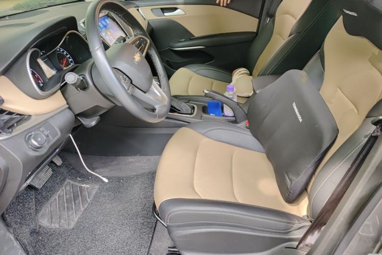 Used Chevrolet Monza 2022 320 Automatic Enjoyment Sunroof Version Left Front Seat