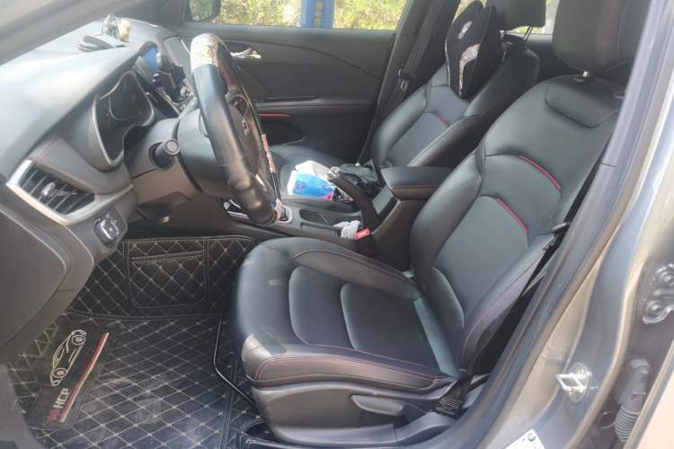 Used Chevrolet Monza 2022 Light Hybrid RS 330T Automatic Comfort Edition Left Front Seat