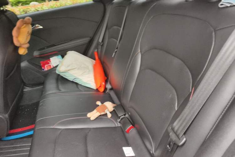 Used Chevrolet Monza 2022 Light Hybrid RS 330T Automatic Comfort Edition Left Rear Seat