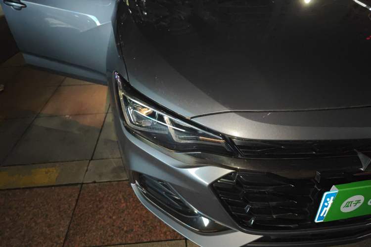 Used Chevrolet Monza 2022 Light Hybrid RS 330T Automatic Comfort Edition Right Front Headlight