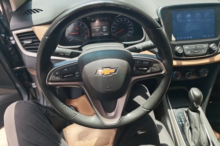 Used Chevrolet Monza 2022 320 Automatic Enjoyment Sunroof Version Steering Wheel