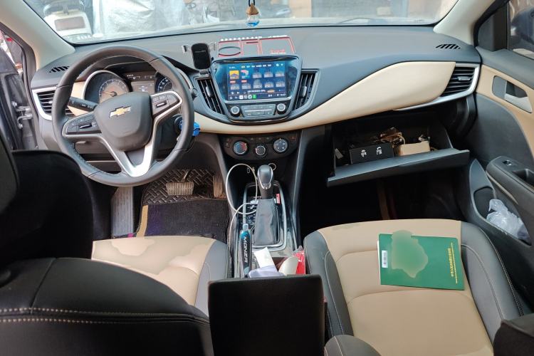 Used Chevrolet Monza 2022 320 Automatic Enjoyment Sunroof Version Steering Wheel