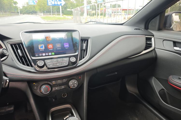 Used Chevrolet Monza 2022 Light Hybrid RS 330T Automatic Comfort Edition Audio And AC Panel