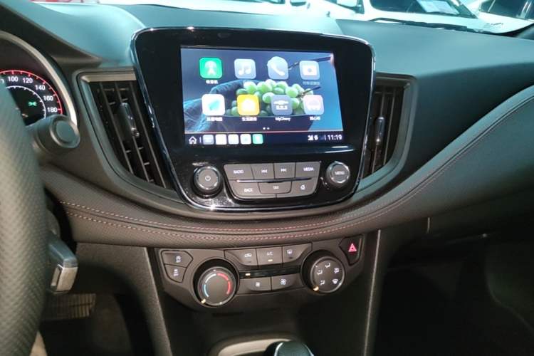 Used Chevrolet Monza 2022 Light Hybrid RS 330T Automatic Comfort Edition Audio And AC Panel