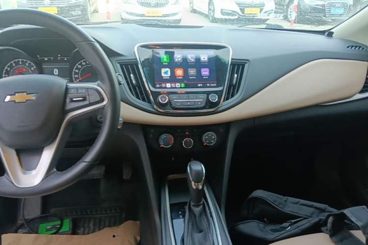 Used Chevrolet Monza 2022 320 Automatic Enjoyment Sunroof Version Audio And AC Panel