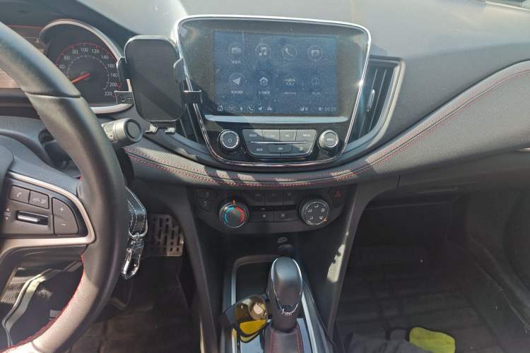 Used Chevrolet Monza 2022 Light Hybrid RS 330T Automatic Comfort Edition Audio And AC Panel