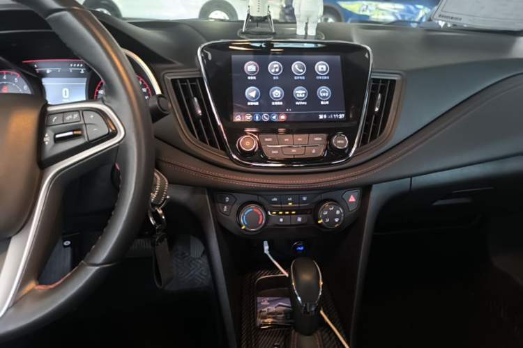 Used Chevrolet Monza 2022 Light Hybrid RS 330T Automatic Comfort Edition Audio And AC Panel