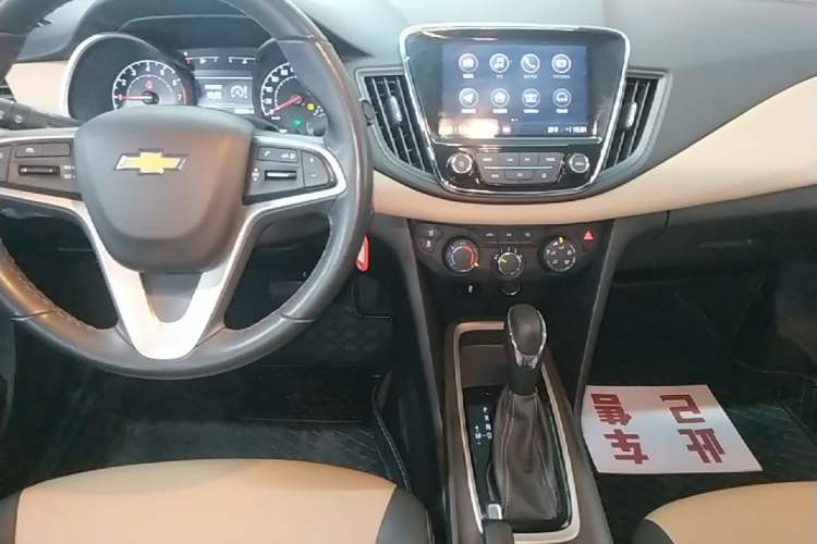 Used Chevrolet Monza 2022 320 Automatic Enjoyment Sunroof Version Audio And AC Panel