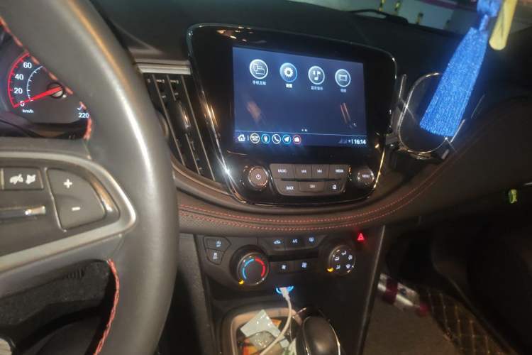 Used Chevrolet Monza 2022 Light Hybrid RS 330T Automatic Comfort Edition Audio And AC Panel