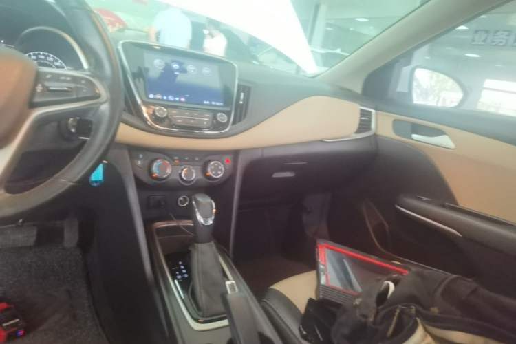 Used Chevrolet Monza 2022 320 Automatic Enjoyment Edition Audio And AC Panel