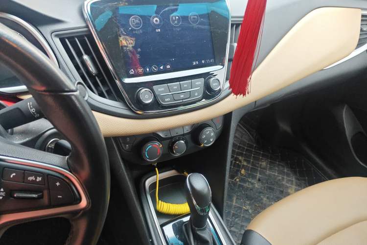 Used Chevrolet Monza 2022 320 Automatic Enjoyment Edition Audio And AC Panel