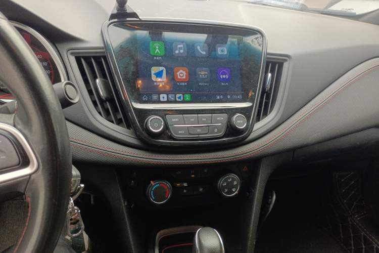 Used Chevrolet Monza 2022 Light Hybrid RS 330T Automatic Comfort Edition Audio And AC Panel