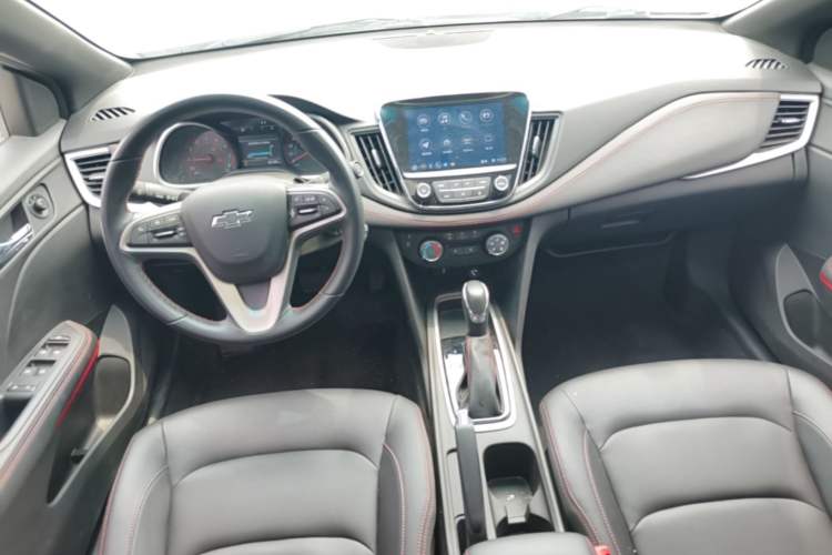 Used Chevrolet Monza 2022 Light Hybrid RS 330T Automatic Comfort Edition Center Console