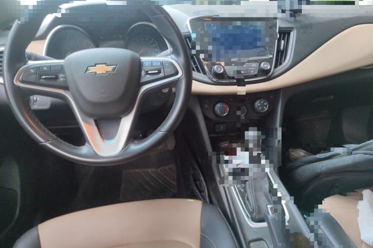 Used Chevrolet Monza 2022 320 Automatic Enjoyment Sunroof Version Center Console