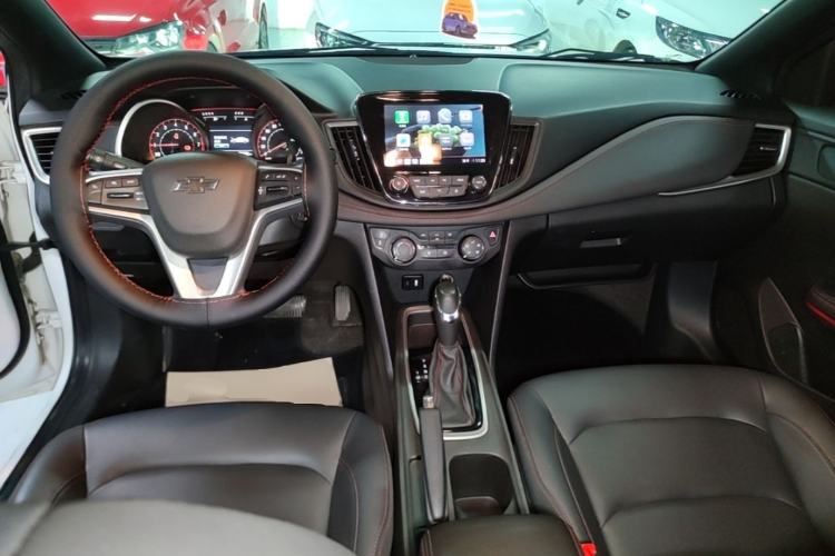 Used Chevrolet Monza 2022 Light Hybrid RS 330T Automatic Comfort Edition Center Console