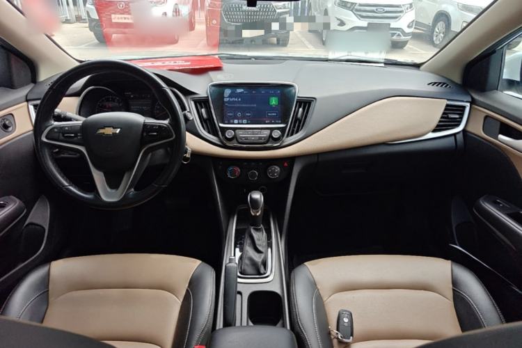 Used Chevrolet Monza 2022 320 Automatic Enjoyment Sunroof Version Center Console