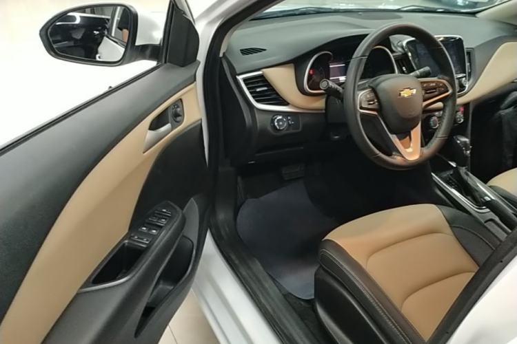 Used Chevrolet Monza 2022 320 Automatic Enjoyment Sunroof Version Driver Seat