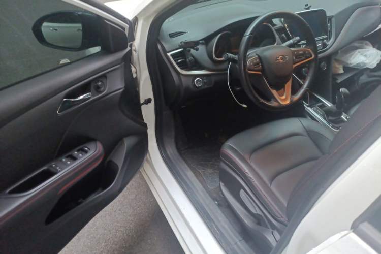 Used Chevrolet Monza 2022 Light Hybrid RS 330T Automatic Comfort Edition Driver Seat