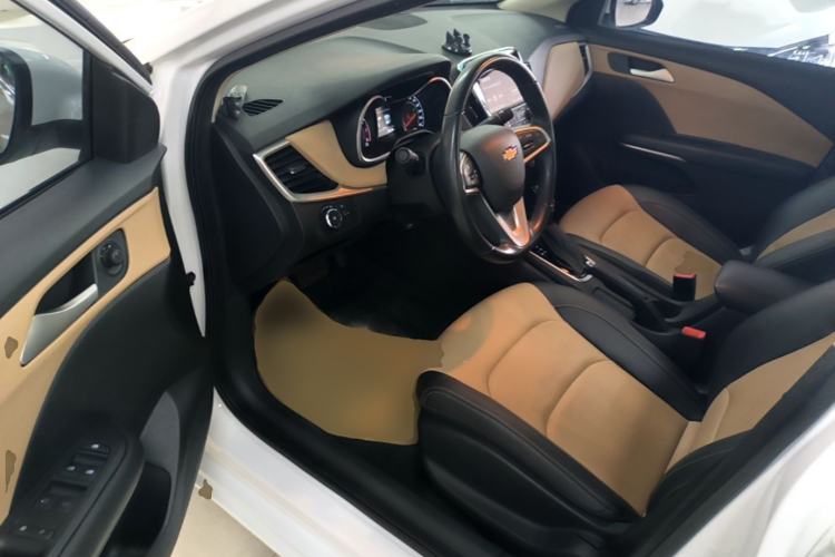 Used Chevrolet Monza 2022 320 Automatic Enjoyment Sunroof Version Driver Seat
