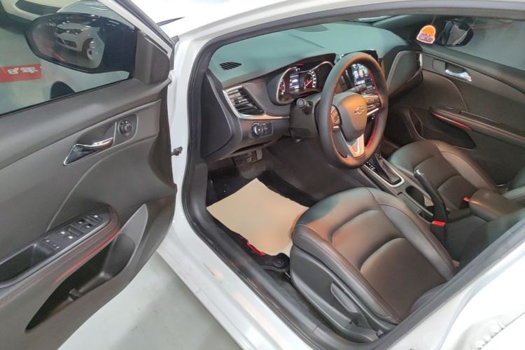 Used Chevrolet Monza 2022 Light Hybrid RS 330T Automatic Comfort Edition Driver Seat