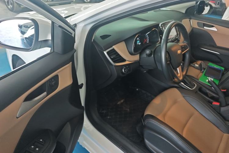 Used Chevrolet Monza 2022 320 Automatic Enjoyment Sunroof Version Driver Seat
