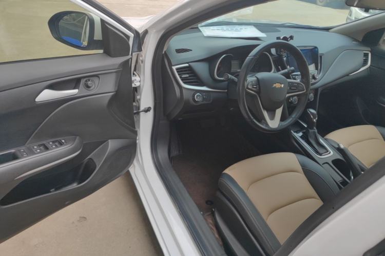 Used Chevrolet Monza 2022 320 Automatic Enjoyment Sunroof Version Driver Seat