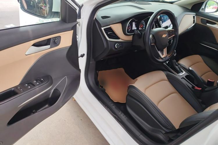 Used Chevrolet Monza 2022 320 Automatic Enjoyment Sunroof Version Driver Seat