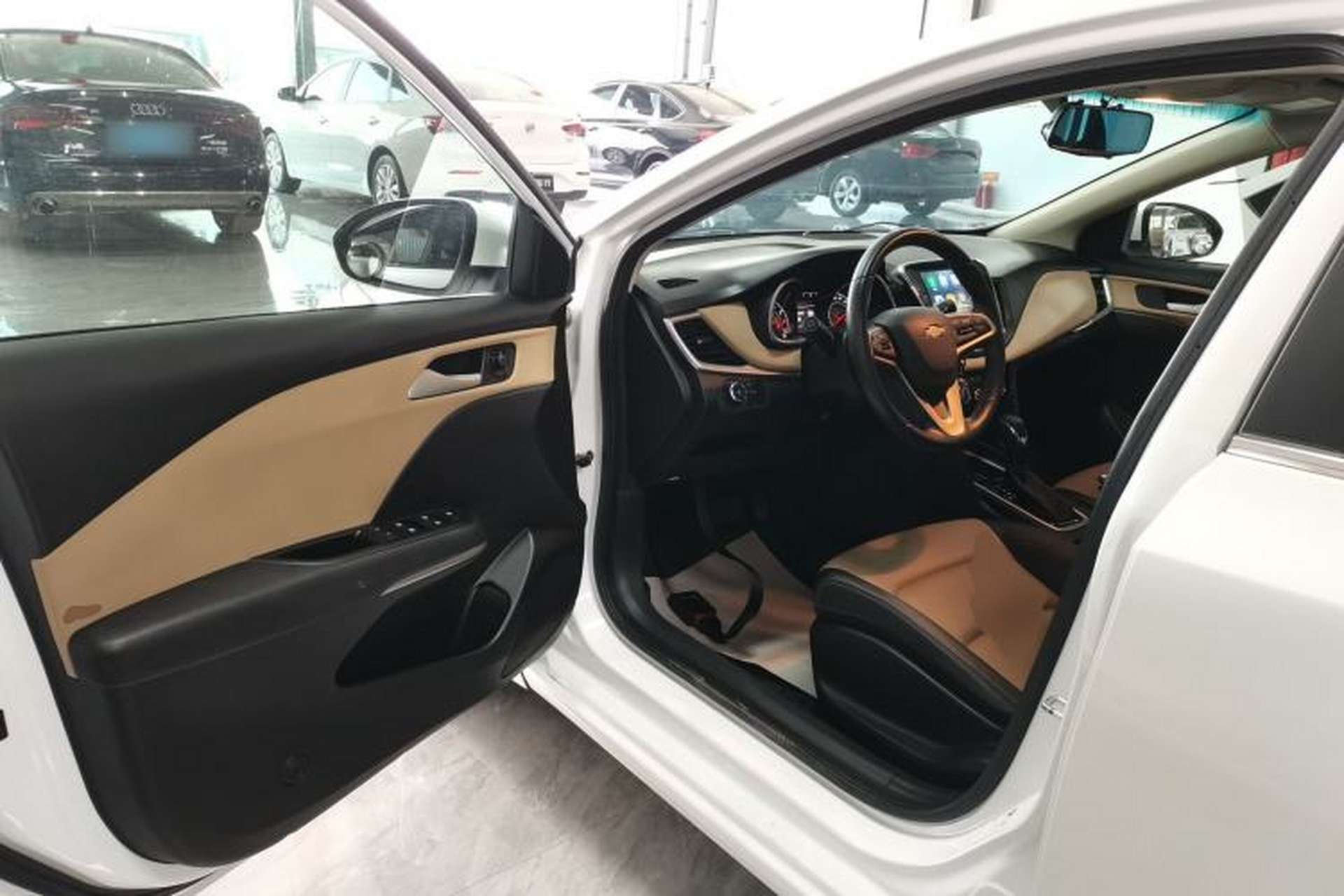 Used Chevrolet Monza 2022 320 Automatic Enjoyment Edition Driver Seat