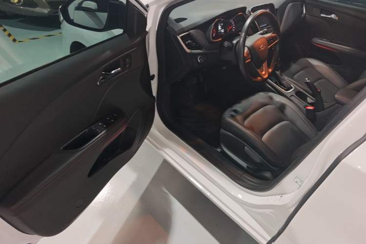 Used Chevrolet Monza 2022 Light Hybrid RS 330T Automatic Comfort Edition Driver Seat