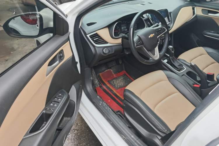 Used Chevrolet Monza 2022 320 Automatic Enjoyment Sunroof Version Driver Seat
