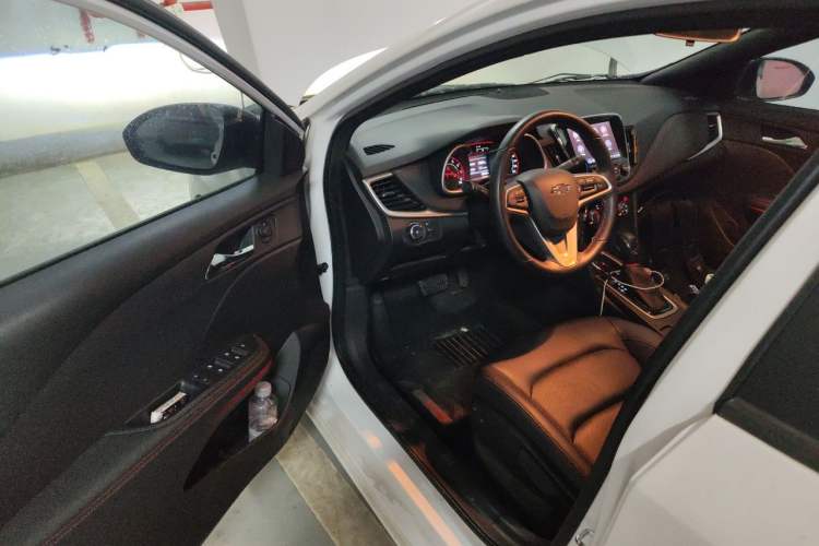 Used Chevrolet Monza 2022 Light Hybrid RS 330T Automatic Comfort Edition Driver Seat
