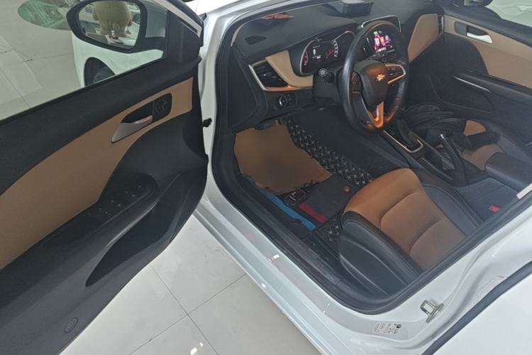 Used Chevrolet Monza 2022 320 Automatic Enjoyment Sunroof Version Driver Seat