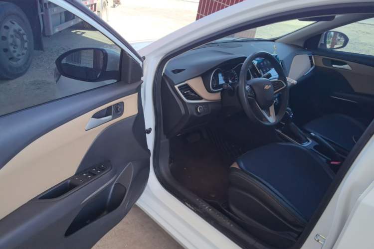 Used Chevrolet Monza 2022 320 Automatic Enjoyment Sunroof Version Driver Seat