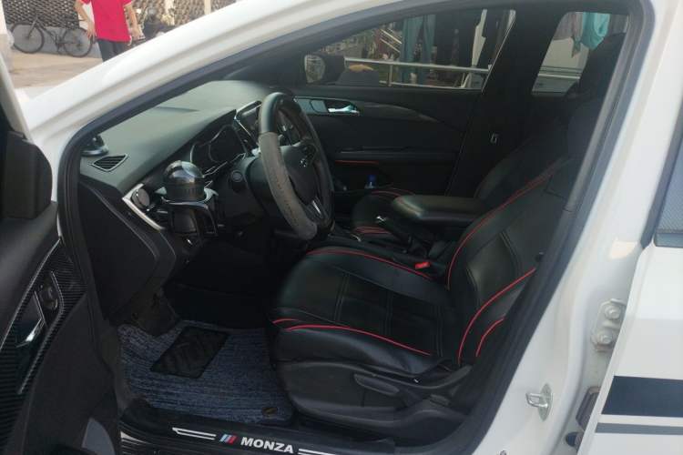 Used Chevrolet Monza 2022 Light Hybrid RS 330T Automatic Comfort Edition Driver Seat