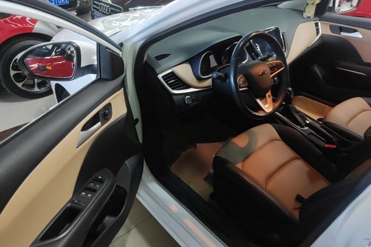 Used Chevrolet Monza 2022 320 Automatic Enjoyment Edition Driver Seat