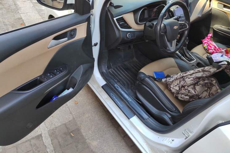 Used Chevrolet Monza 2022 320 Automatic Enjoyment Sunroof Version Driver Seat