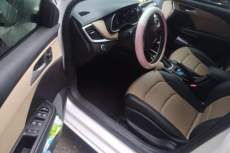 Used Chevrolet Monza 2022 320 Automatic Enjoyment Sunroof Version Driver Seat