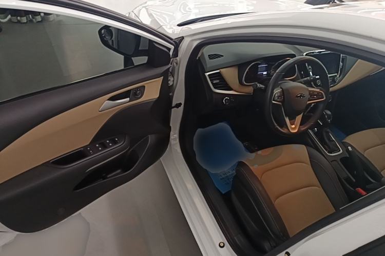 Used Chevrolet Monza 2022 320 Automatic Enjoyment Sunroof Version Driver Seat