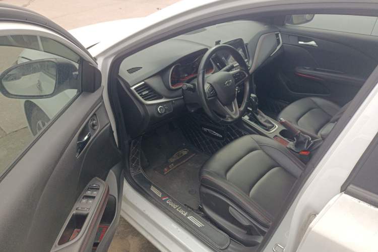 Used Chevrolet Monza 2022 Light Hybrid RS 330T Automatic Comfort Edition Driver Seat