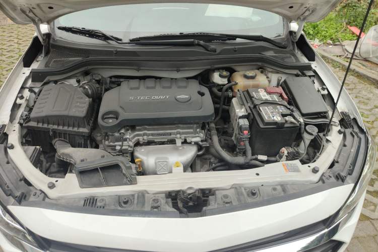 Used Chevrolet Monza 2022 320 Automatic Enjoyment Sunroof Version Engine Bay