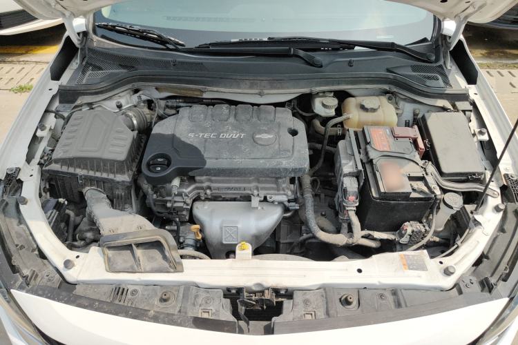 Used Chevrolet Monza 2022 320 Automatic Enjoyment Sunroof Version Engine Bay